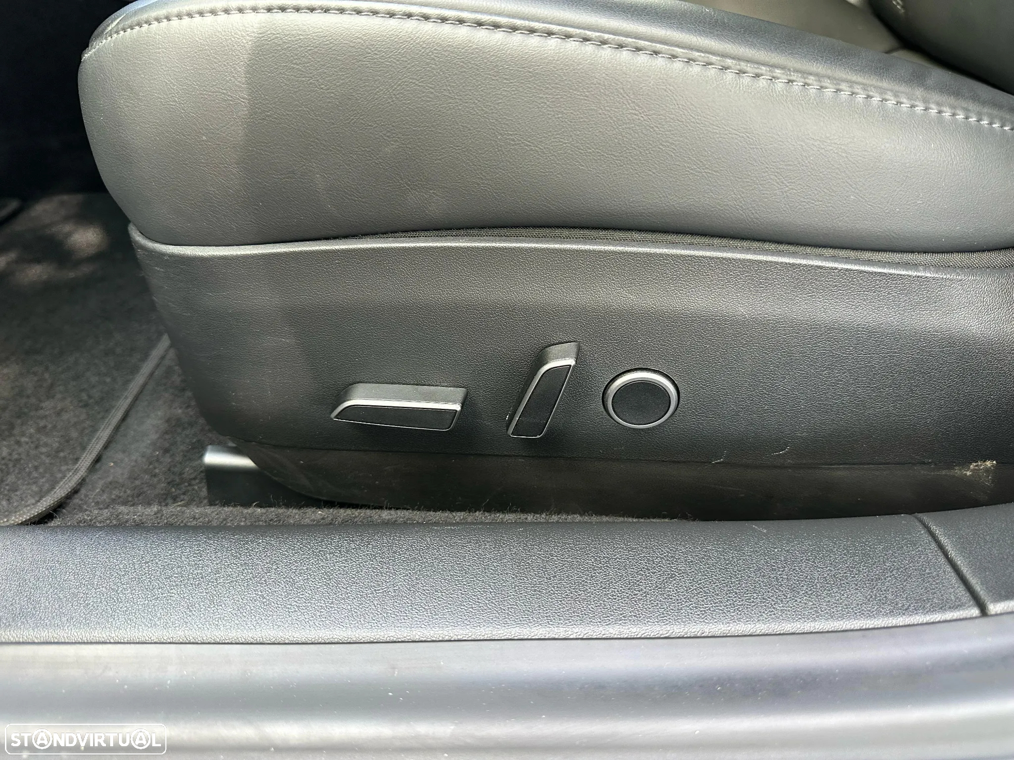 Tesla Model 3 Long Range AWD Dual Motor - 23