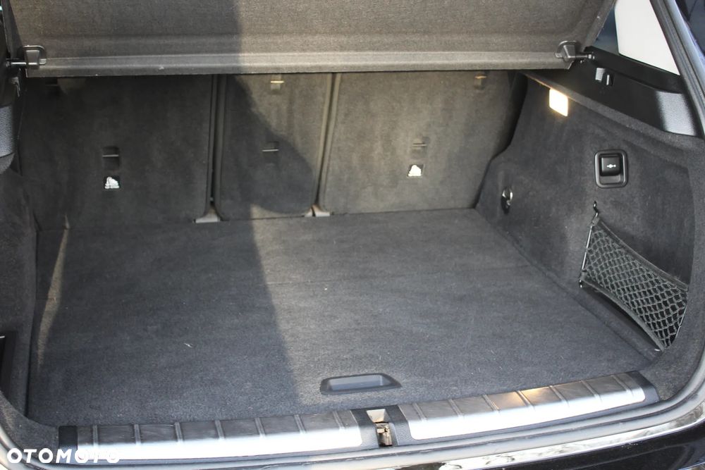 BMW X1 xDrive20d xLine sport - 33