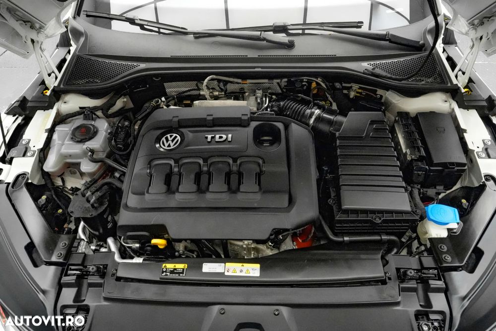 Volkswagen ARTEON 2.0 TDI DSG 4Motion R-Line - 31