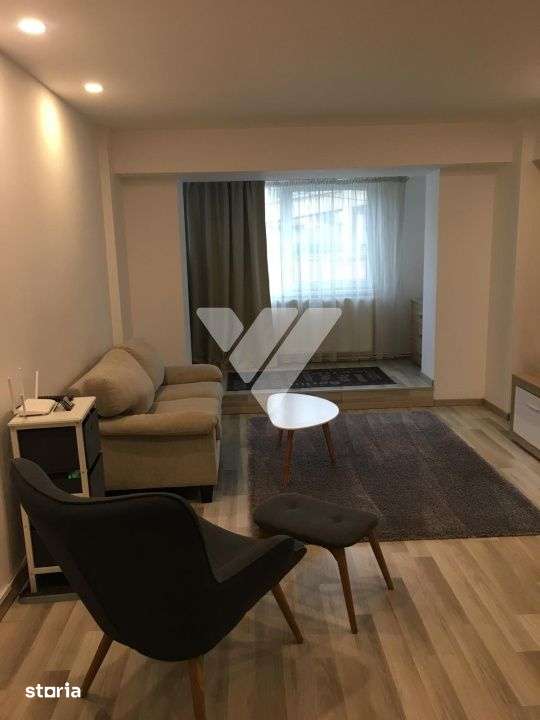 Apartament 3 camere decomandat 80 mp Etaj 1 zona centrala Sibiu — fotografia 1