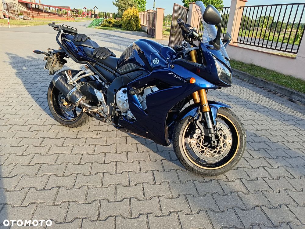 Yamaha FZ - 5