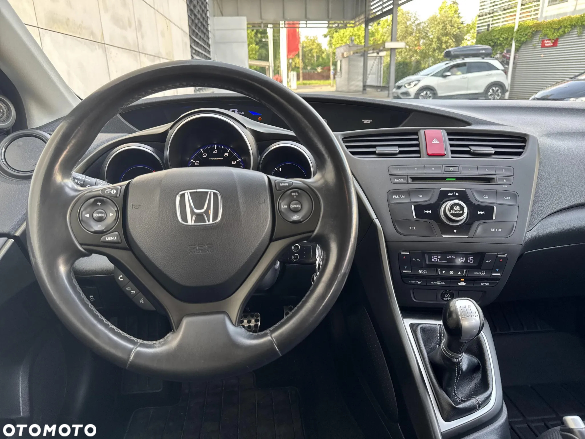 Honda Civic 1.8 Sport - 11