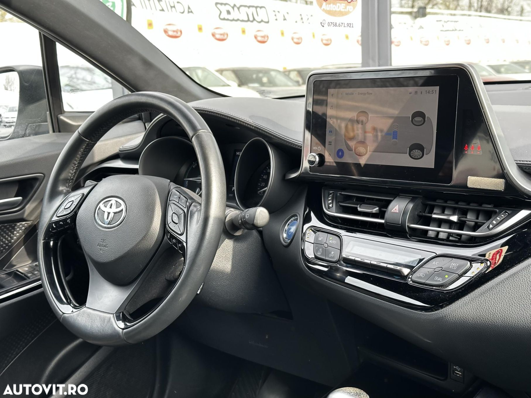 Toyota C-HR - 7