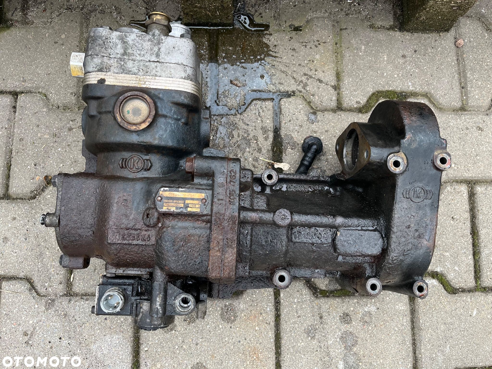 Sprężarka powietrza MAN TGX TGS euro 6 kompresor ze sprzęgłem - 1