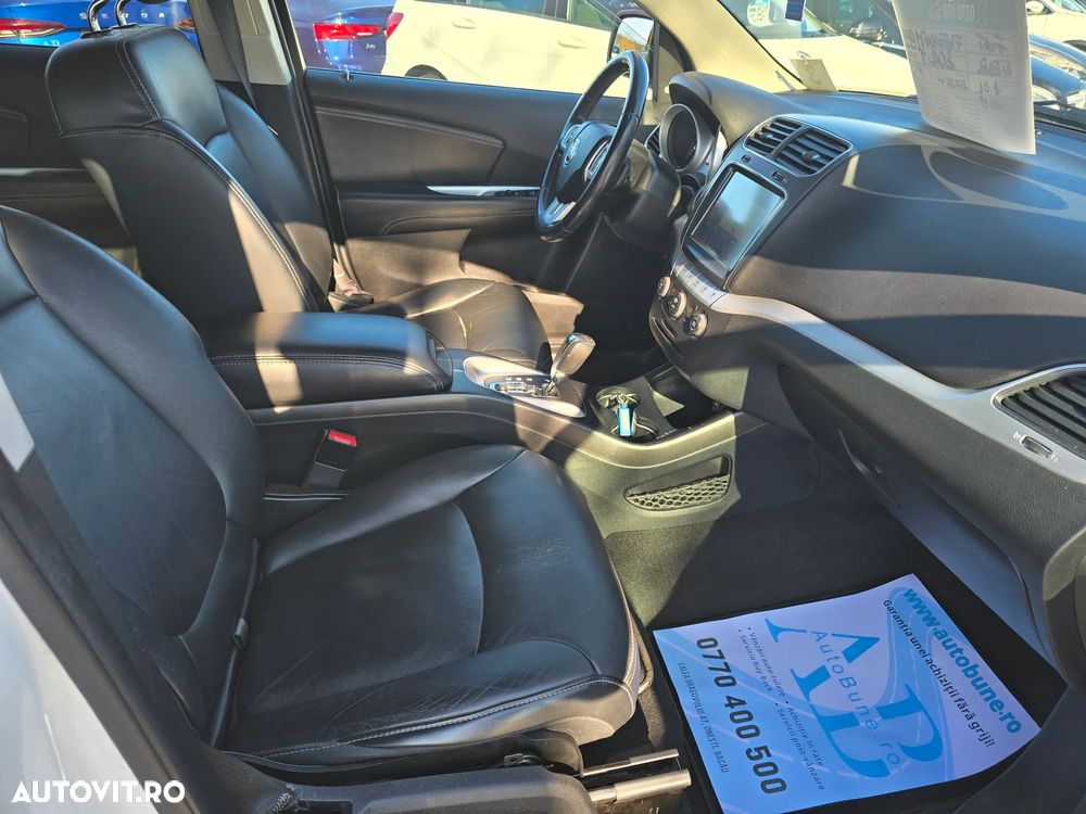 Fiat Freemont 2.0 Multijet 16V DPF Automatik Allrad Lounge - 13