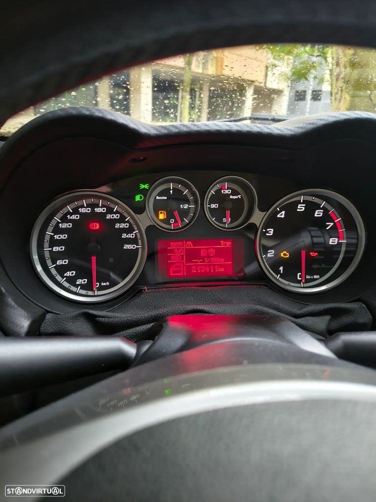 Alfa Romeo MiTo 1.4 MultiAir Distinctive - 22