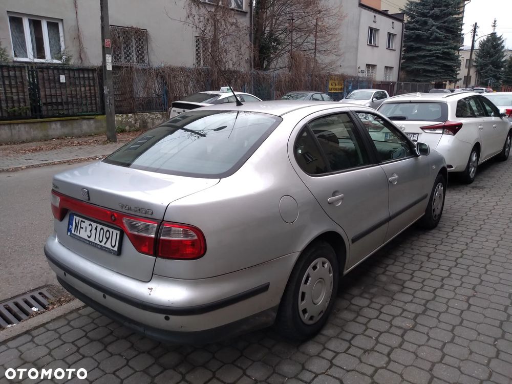 Seat Toledo 1.6 Stella - 2
