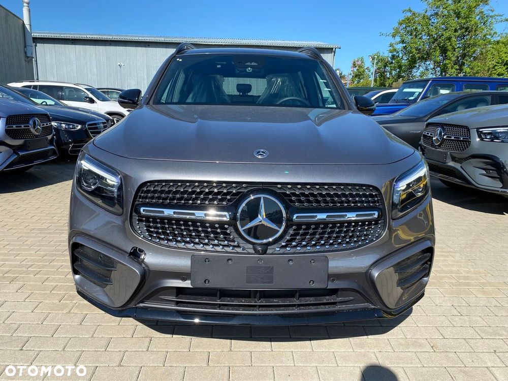Mercedes-Benz GLB - 6