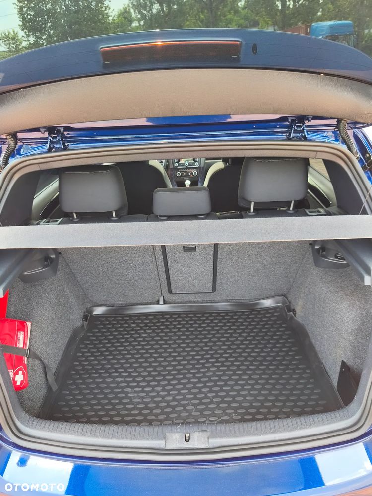 Volkswagen Golf 2.0 TDI DPF GTD - 13