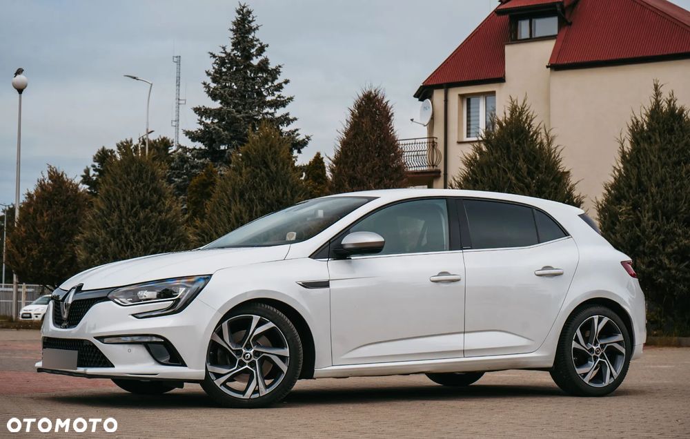 Renault Megane ENERGY TCe 205 EDC GT - 4