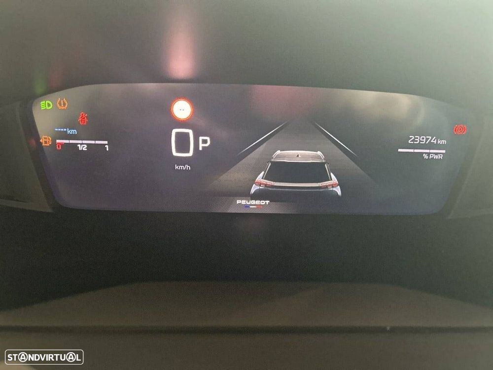 Peugeot 2008 1.2 Hybrid Allure e-DCS6 - 24