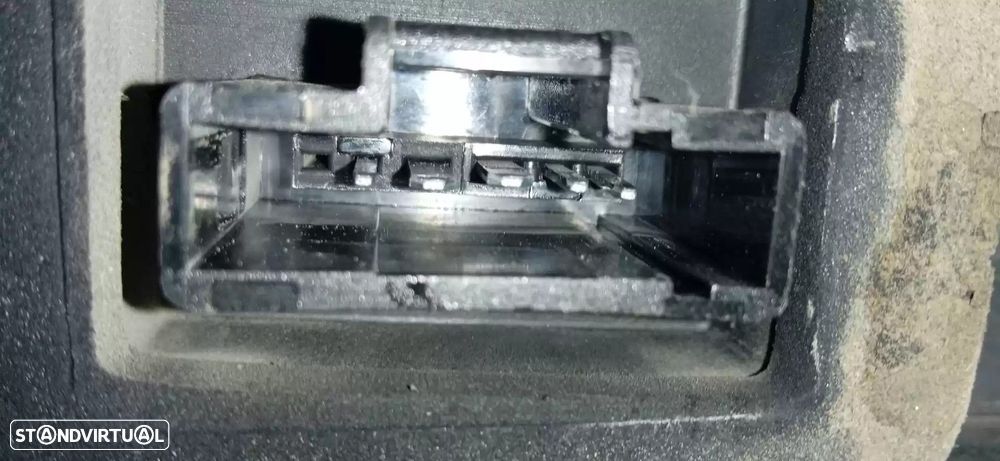 FAROLIM TRASEIRO ESQUERDO DACIA DOKKER 2016 -265551619R - 3