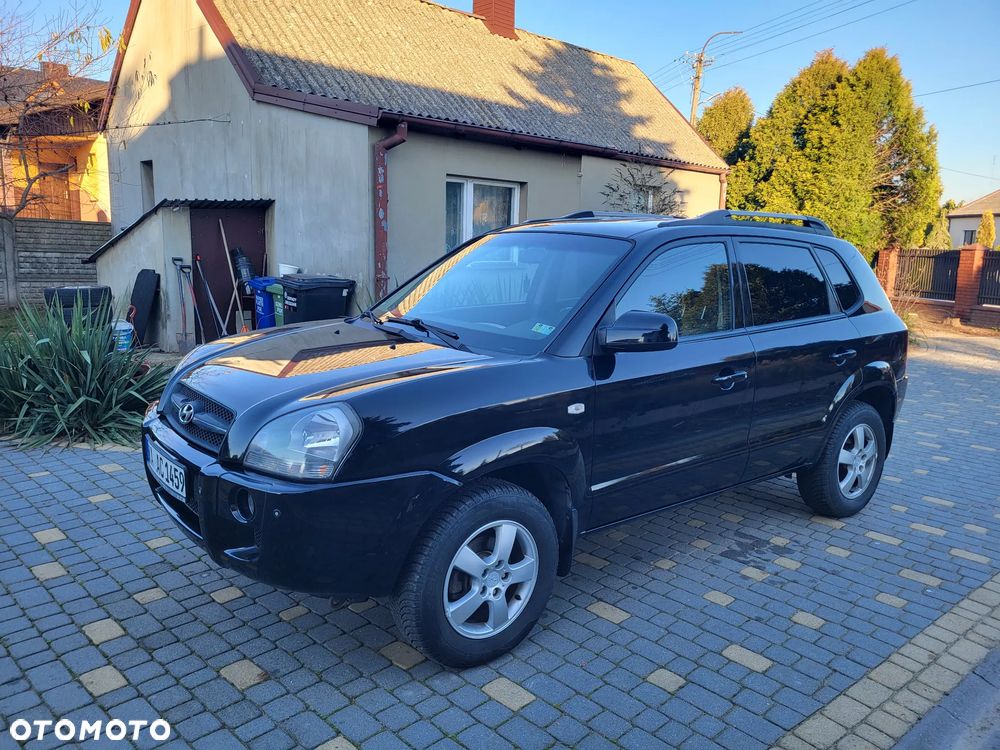 Hyundai Tucson 2.0 Comfort 2WD - 10