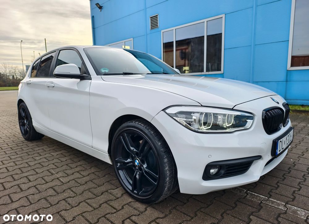 BMW Seria 1 120d Sport-Aut Sport Line - 7