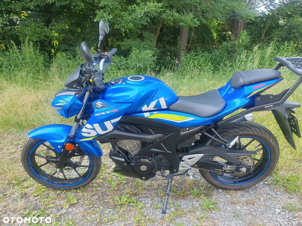 Suzuki GSX - 4