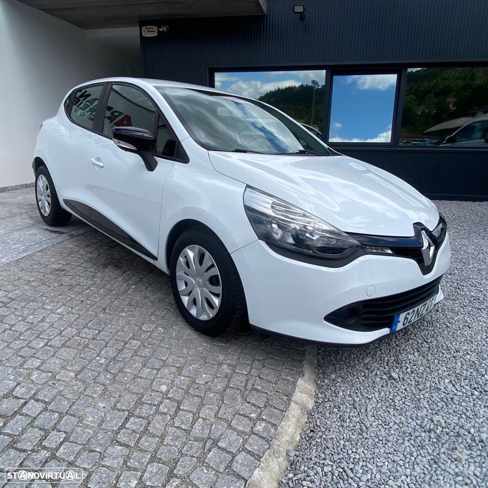 Renault Clio - 15
