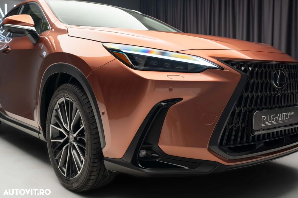 Lexus Seria NX 450h+ E-FOUR Luxury - 32