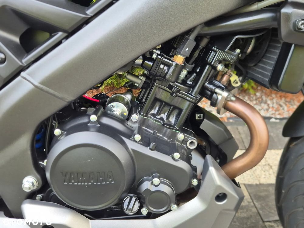 Yamaha MT - 5