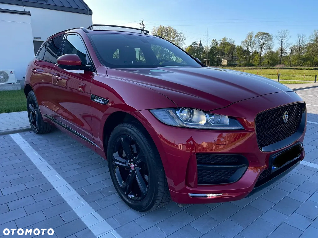Jaguar F-Pace 2.0 i4D AWD R-Sport - 33