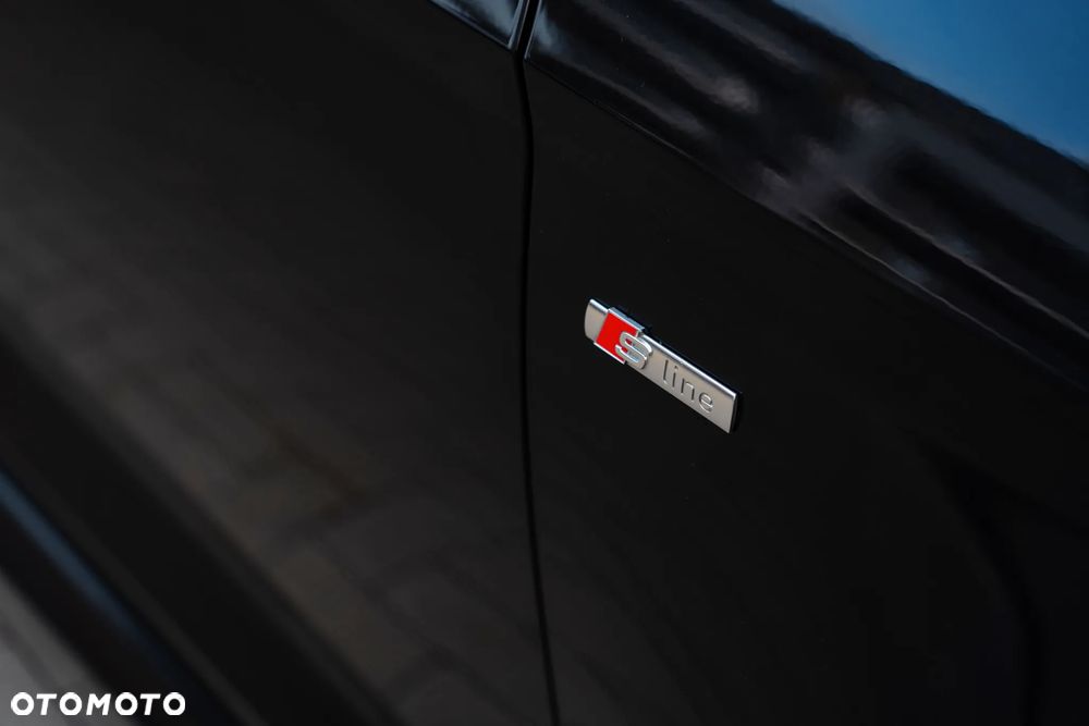 Audi A3 Sportback 2.0 TDI S line Sportpaket - 13