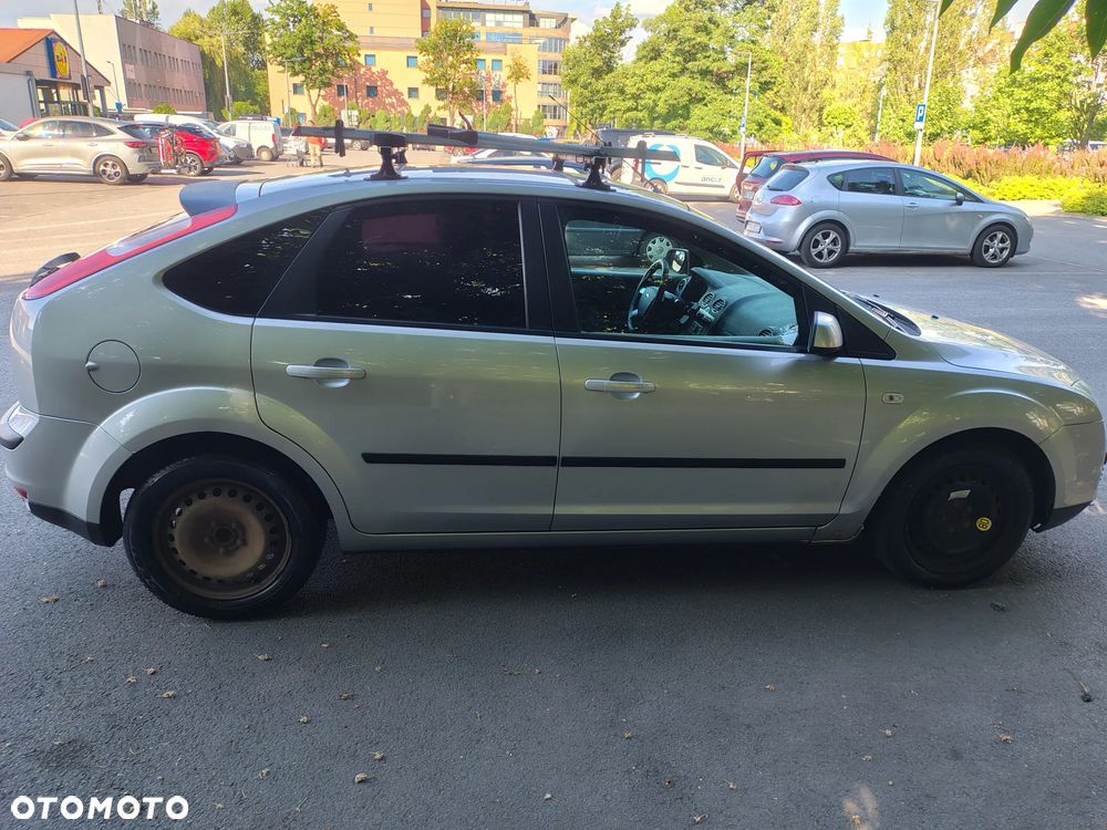 Ford Focus 1.8 TDCi Trend - 6