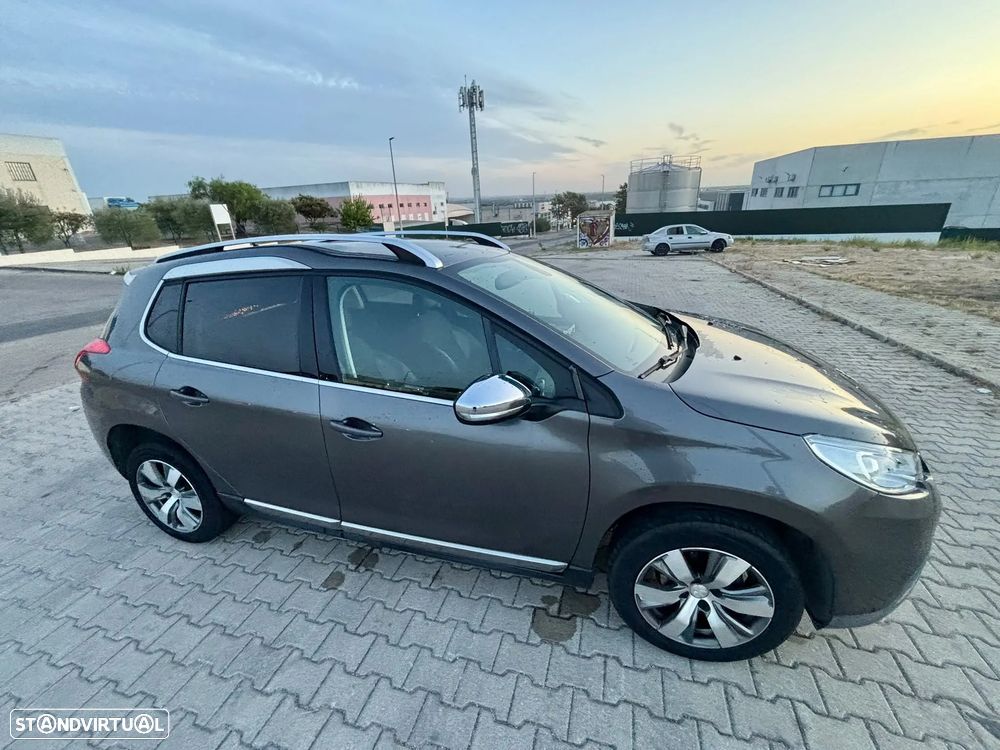 Peugeot 2008 - 3