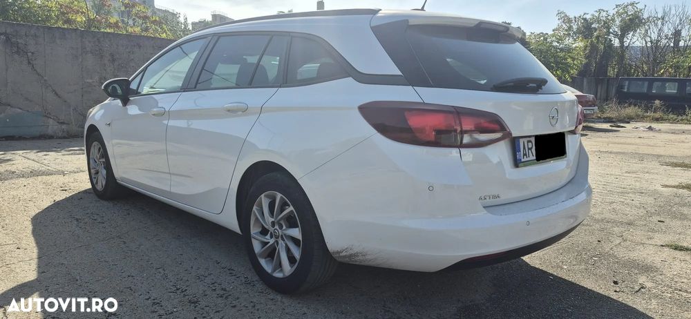 Opel Astra - 4