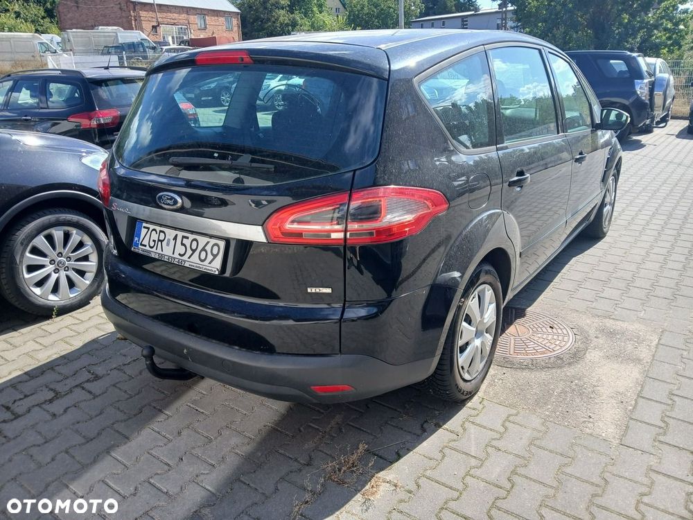 Ford S-Max 2.0 TDCi Ambiente - 27