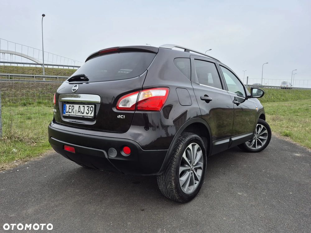 Nissan Qashqai 2.0 dCi DPF tekna - 3