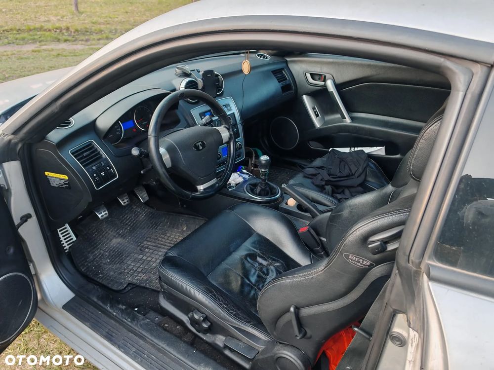 Hyundai Coupe 2.7 V6 Sport - 12