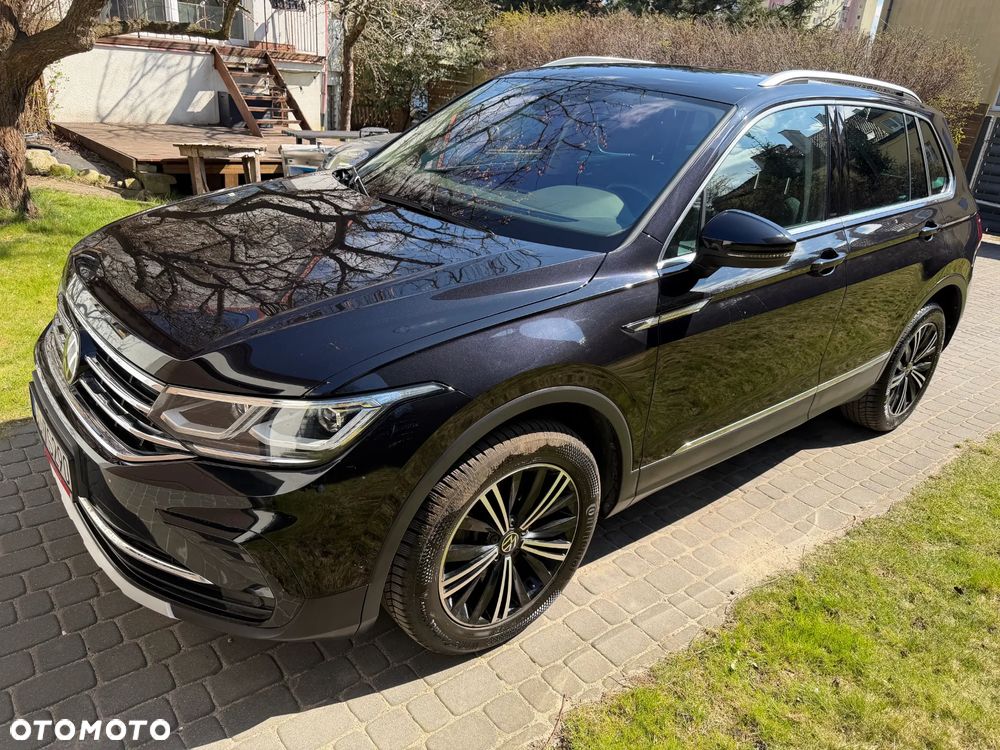 Volkswagen Tiguan 2.0 TSI 4Mot Elegance DSG - 2