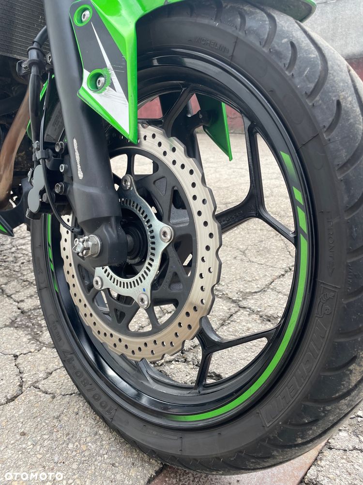 Kawasaki Z - 13