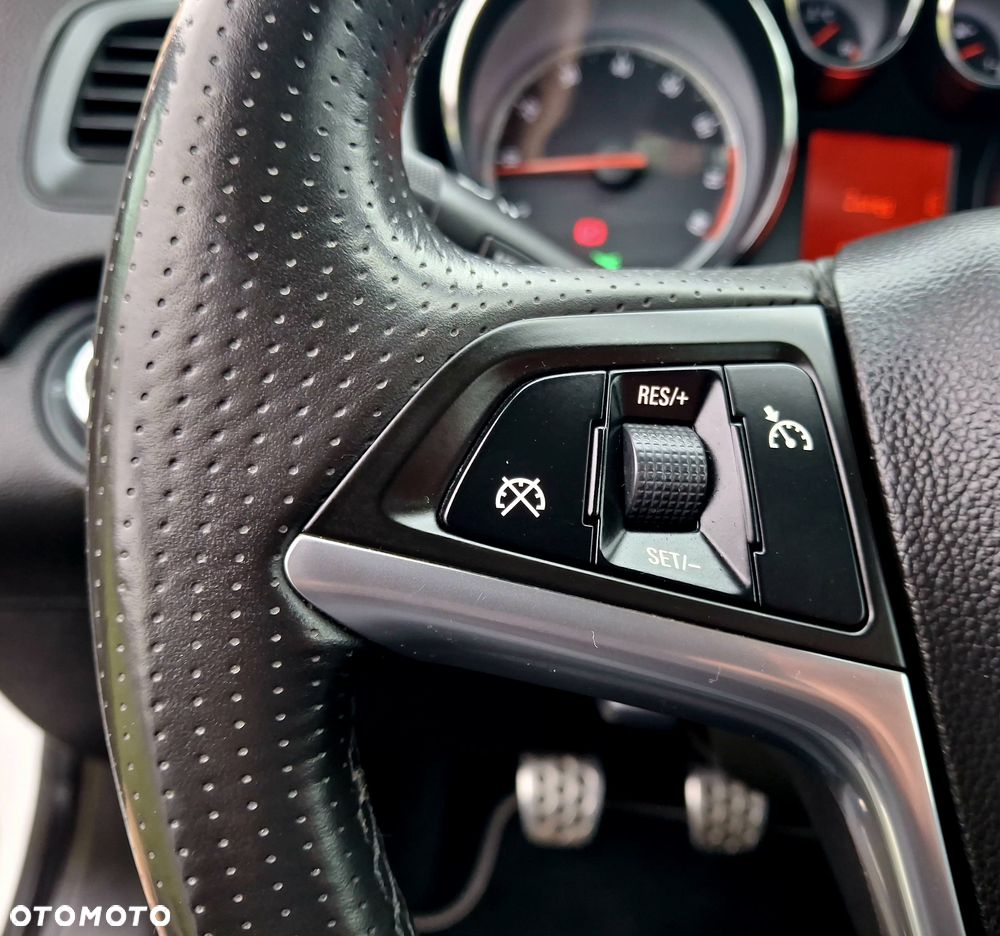 Opel Insignia 1.6 Turbo Sport - 23