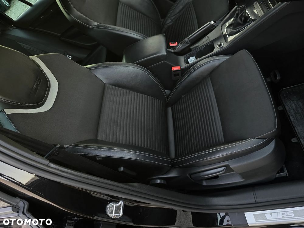 Skoda Octavia 2.0 TDI DSG RS - 25