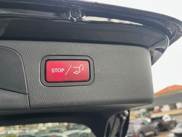 Mercedes-Benz GLC 300 e 4Matic - 4