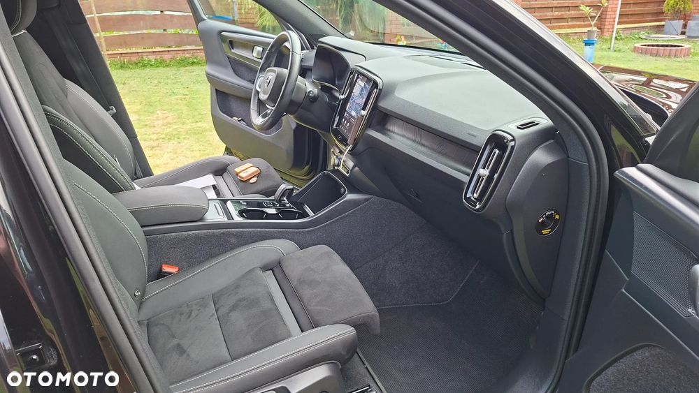 Volvo XC 40 82kWh Recharge Extended Range Plus - 13