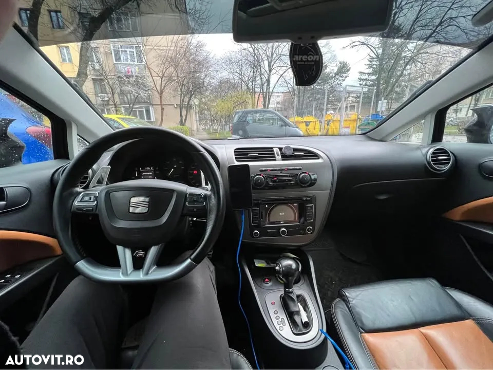Seat Leon 2.0 TDI DPF DSG FR - 10
