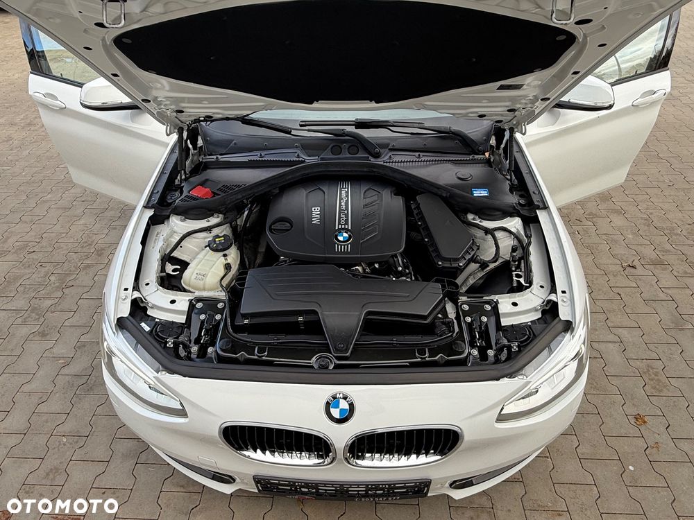 BMW Seria 1 118d Sport Line - 38
