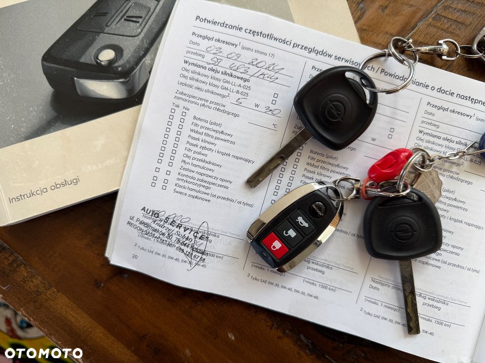 Opel Corsa 1.2 16V Essentia - 13