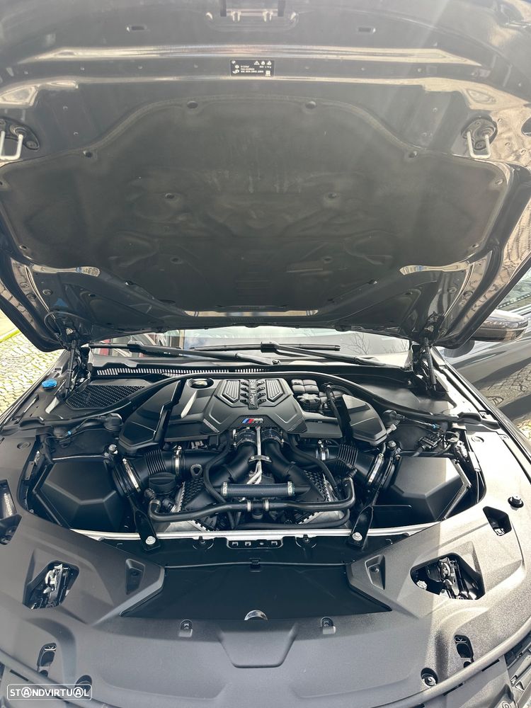 BMW M8 - 18