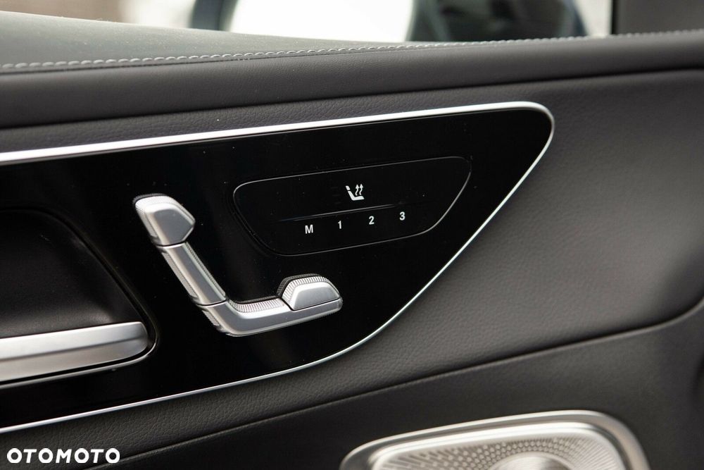 Mercedes-Benz GLC - 31