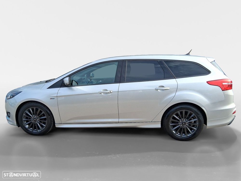 Ford Focus SW 1.5 TDCi EcoBlue ST-Line - 2