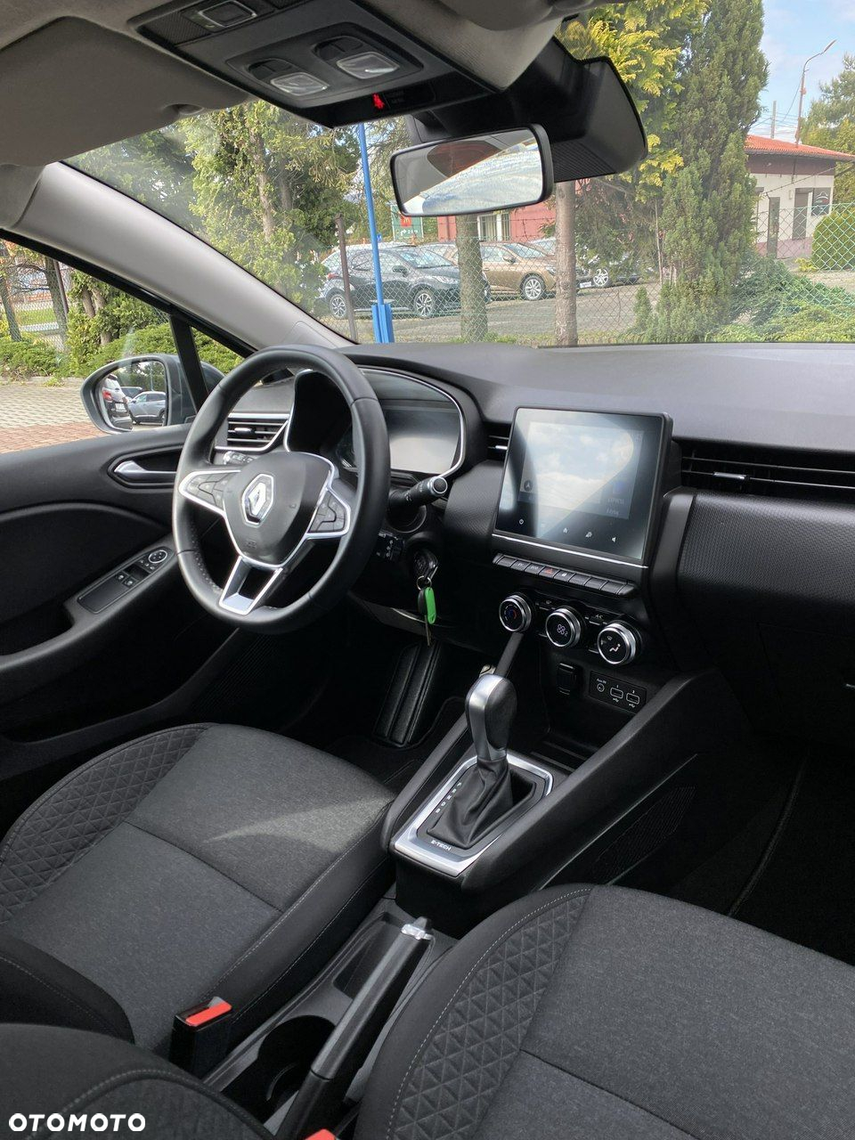 Renault Clio - 10