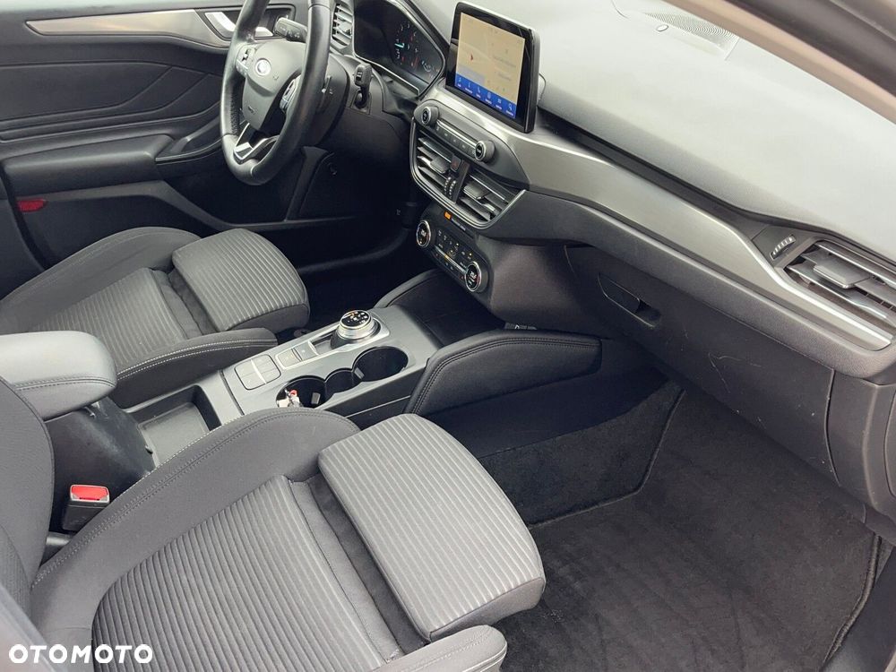 Ford Focus - 17