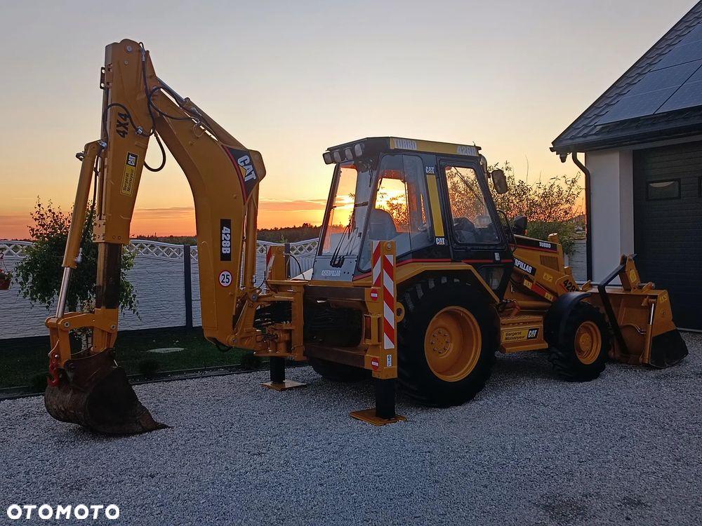 Caterpillar 428 B - 16