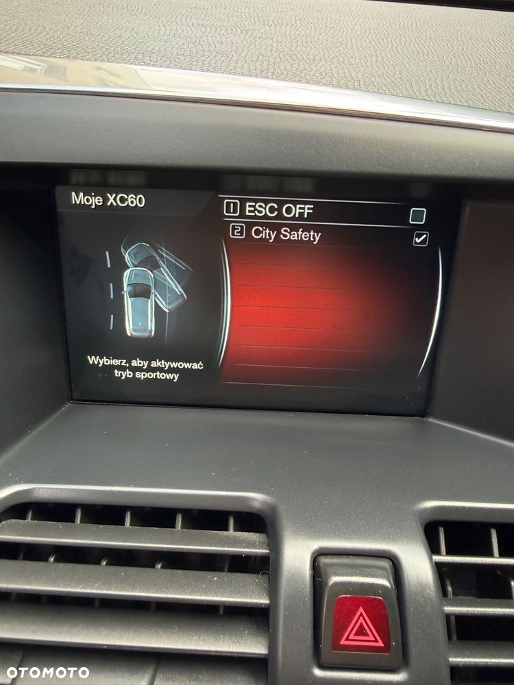Volvo XC 60 D3 Geartronic Momentum - 15