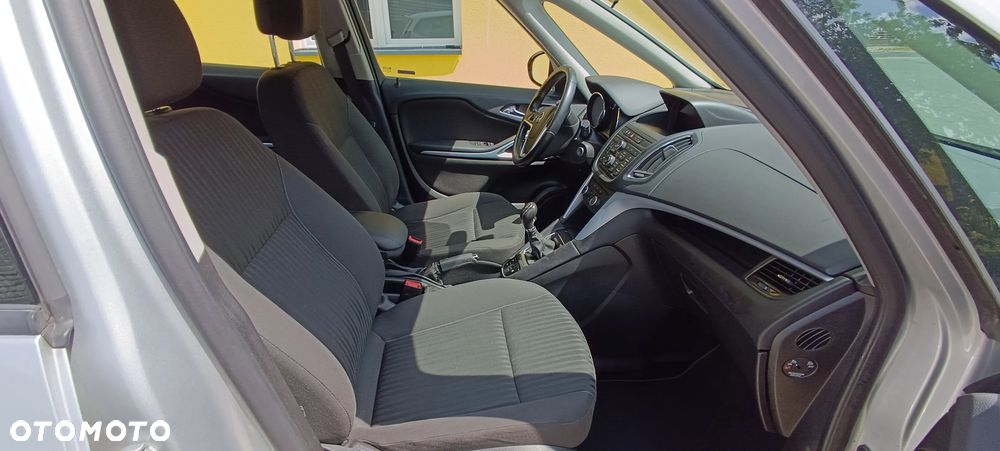 Opel Zafira 1.4 T Cosmo EcoFLEX S&S EU6 - 25