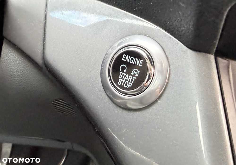 Ford Grand C-MAX 2.0 TDCi Titanium - 32
