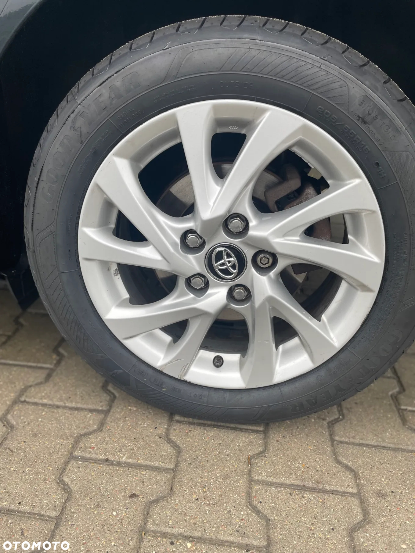 Toyota Auris Hybrid 135 Premium - 11