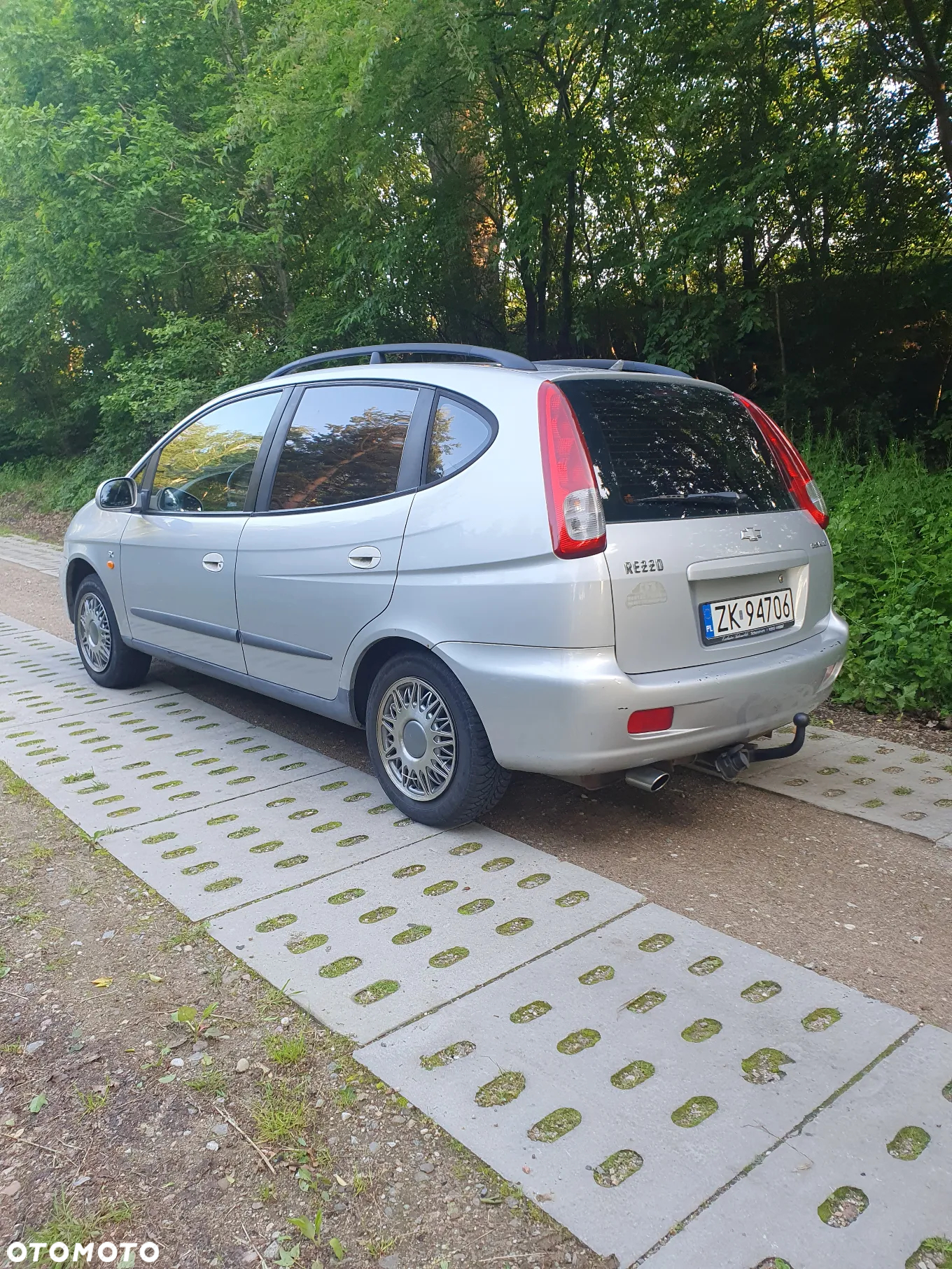 Chevrolet Rezzo 1.6 16V SX / Comfort - 28